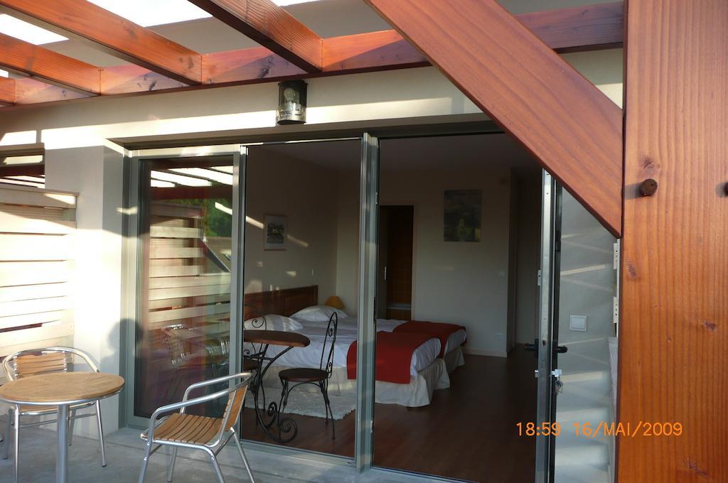 Hotel Golf Et Montagne Talloires Exterior foto
